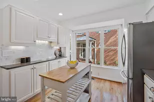 2105 N Tazewell Ct, Arlington, VA 22207 - Photo 7