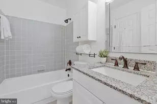 2105 N Tazewell Ct, Arlington, VA 22207 - Photo 31