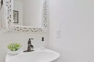 2105 N Tazewell Ct, Arlington, VA 22207 - Photo 23