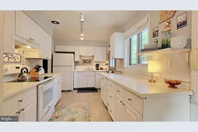 5618 33rd Street N, Arlington, VA 22207 - Photo 15