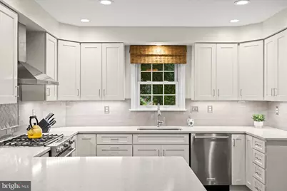 2229 N Quantico Street, Arlington, VA 22205 - Photo 11