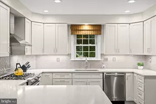 2229 N Quantico St, Arlington, VA 22205 - Photo 11