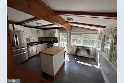 2112 N Edison Street N, Arlington, VA 22207 - Photo 11