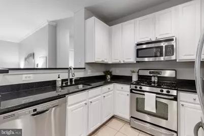 2465 Army Navy Drive #104, Arlington, VA 22206 - Photo 9