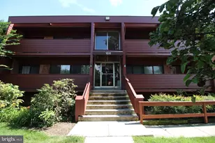 1511 S George Mason Dr, Arlington, VA 22204 - Photo 1