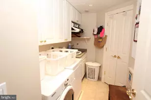 1201 N Nash St, Arlington, VA 22209 - Photo 11