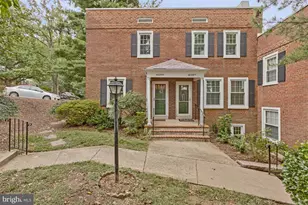 4829 28th Street S, Arlington, VA 22206 - Photo 1