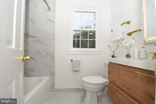 3321 S Wakefield St, Arlington, VA 22206 - Photo 5