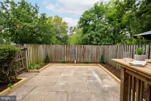 3321 S Wakefield St, Arlington, VA 22206 - Photo 29