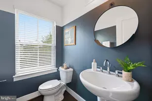 1739 13th St S, Arlington, VA 22204 - Photo 13