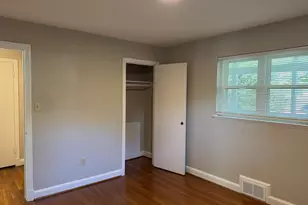 6721 29th St N, Arlington, VA 22213 - Photo 17