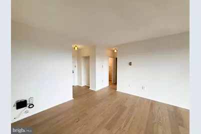 4141 N Henderson Road #1007, Arlington, VA 22203 - Photo 13