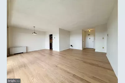 4141 N Henderson Road #1007, Arlington, VA 22203 - Photo 5