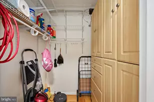 4141 N Henderson Rd, Arlington, VA 22203 - Photo 41