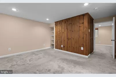 2427 N Sycamore Street, Arlington, VA 22207 - Photo 17