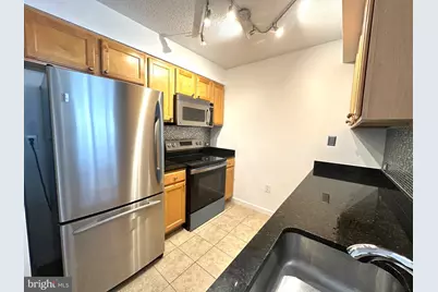880 N Pollard Street #826, Arlington, VA 22203 - Photo 13
