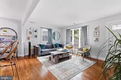 3917 17th Street N, Arlington, VA 22207 - Photo 3