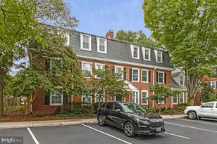 4704 30th St S, Arlington, VA 22206 - Photo 3