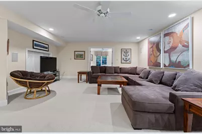 4304 Lorcom Lane, Arlington, VA 22207 - Photo 31