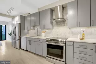 1300 Crystal Dr, Arlington, VA 22202 - Photo 7