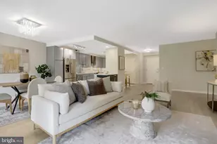 1300 Crystal Dr, Arlington, VA 22202 - Photo 3