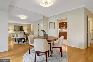 1300 Crystal Dr, Arlington, VA 22202 - Photo 5