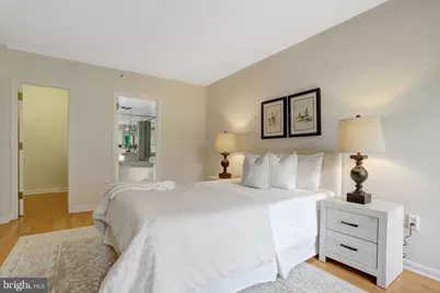 1300 Crystal Drive #401S, Arlington, VA 22202 - Photo 13
