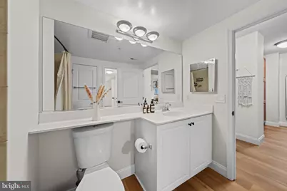 851 N Glebe Road #207, Arlington, VA 22203 - Photo 25