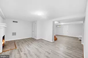 27 N Fenwick Street N, Arlington, VA 22201 - Photo 37