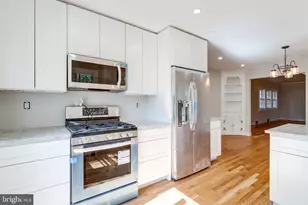 4215 Vacation Ln, Arlington, VA 22207 - Photo 11