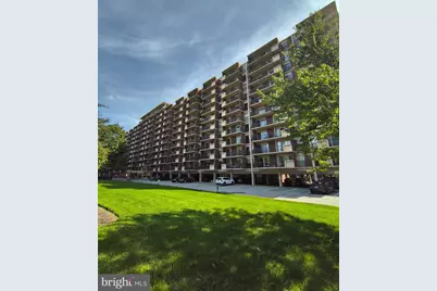1300 Army Navy Drive #606, Arlington, VA 22202 - Photo 23