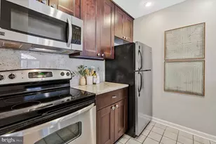 1029 N Stuart St, Arlington, VA 22201 - Photo 5