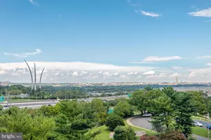 1300 Army Navy Dr, Arlington, VA 22202 - Photo 7