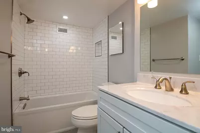 1300 Army Navy Drive #1012, Arlington, VA 22202 - Photo 17