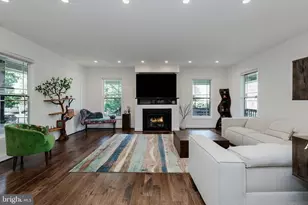 2710 11th St S, Arlington, VA 22204 - Photo 9