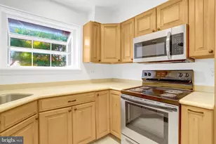 2614 S Arlington Mill Dr, Arlington, VA 22206 - Photo 13