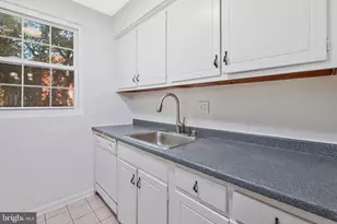 2030 N Vermont St, Arlington, VA 22207 - Photo 13