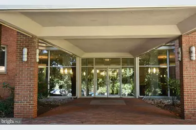 3000 Spout Run Parkway #B603, Arlington, VA 22201 - Photo 27