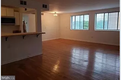 2016 N Adams Street #706, Arlington, VA 22201 - Photo 3