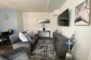 1121 Arlington Blvd, Arlington, VA 22209 - Photo 9