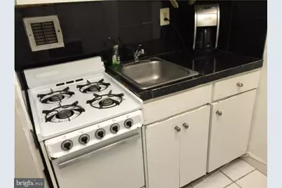 1011 Arlington Boulevard #927, Arlington, VA 22209 - Photo 5