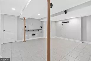 5906 1st St N, Arlington, VA 22203 - Photo 35