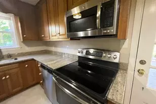 985 N Powhatan St, Arlington, VA 22205 - Photo 17