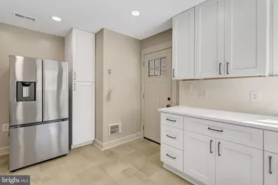 2727 N Dinwiddie Street, Arlington, VA 22207 - Photo 29