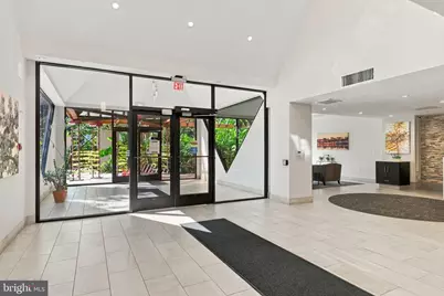 1301 N Courthouse Road #1114, Arlington, VA 22201 - Photo 31