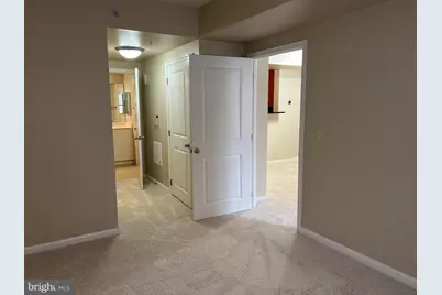 851 N Glebe Road #807, Arlington, VA 22203 - Photo 15