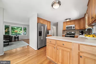 3843 30th Street N, Arlington, VA 22207 - Photo 11
