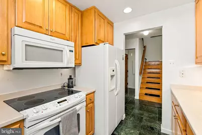 1530 Key Boulevard #104, Arlington, VA 22209 - Photo 7