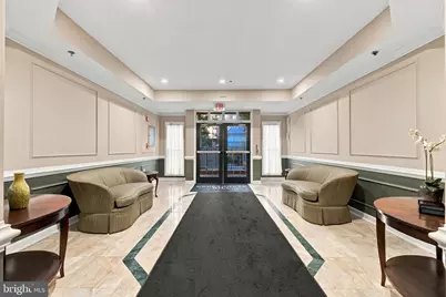1320 N Wayne Street #404, Arlington, VA 22201 - Photo 3