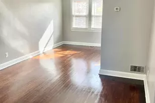 [Address not provided], Alexandria, VA 22301 - Photo 3